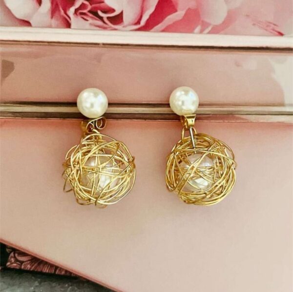 Elegant Pearl and Gold Wire Sphere Drop Earrings (E196)