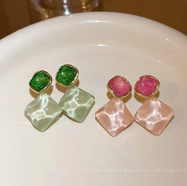 Candy Colors Oil Dripping Acrylic Earrings (E210)